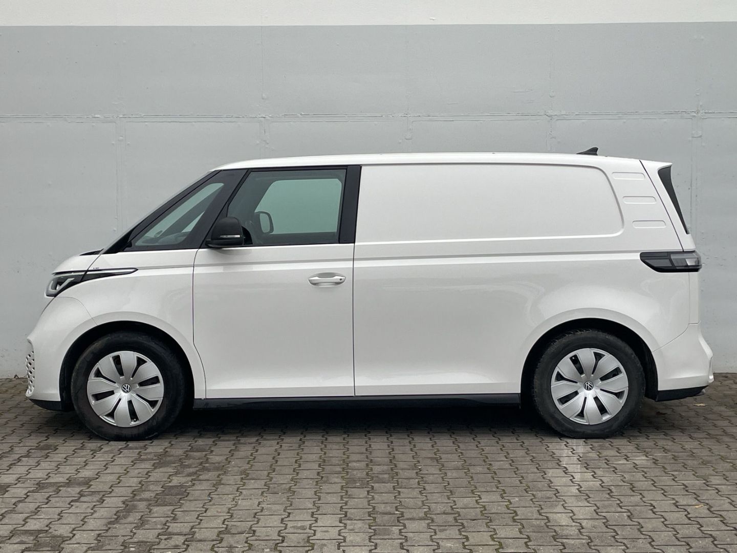 ID. Buzz Cargo AHK/Navi/App-Connect/LED/PDC