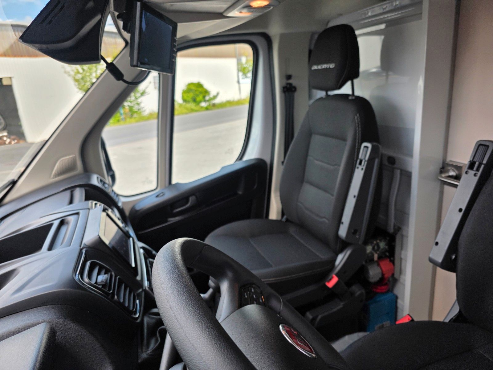 Fahrzeugabbildung Fiat Ducato Esselmann  Klima Standheizung