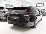 Skoda Superb Combi Sportline iV 1.5 TSI DSG Pano AHK H - Skoda Superb: Schwarz, Combi