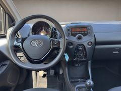 TOYOTA Aygo AYGO x / Facelift / Toyota Relax Garantie