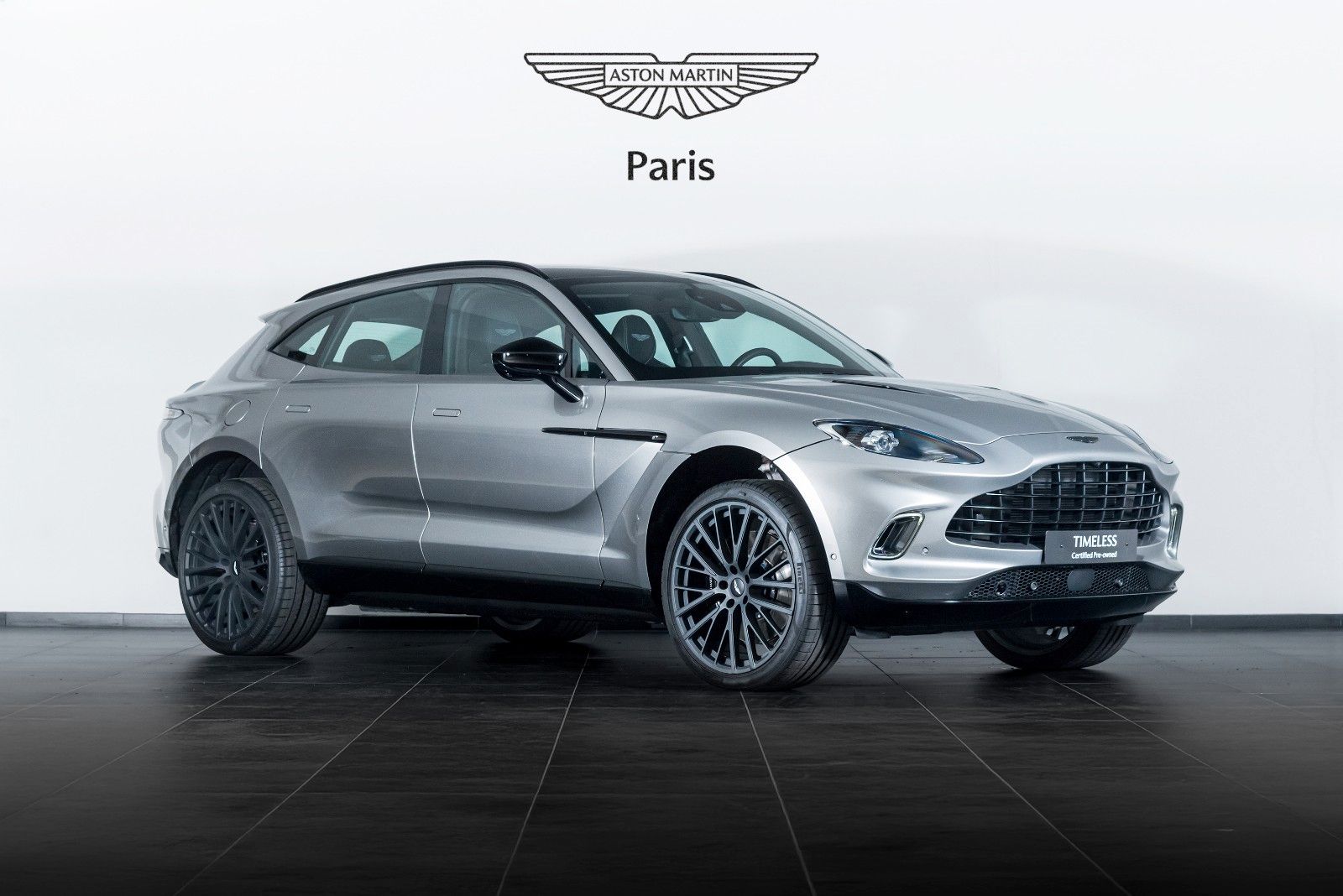 Aston Martin DBX 550CV imagem 3