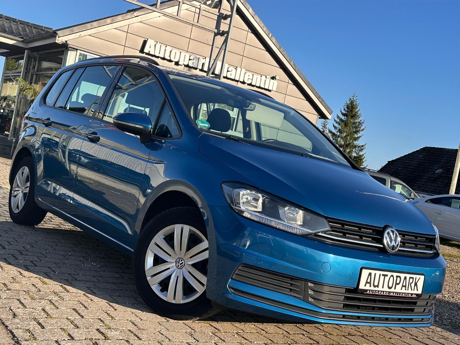 Volkswagen Touran BMT/Start-Stopp *NAVI*SHZ*TEMPOMAT*