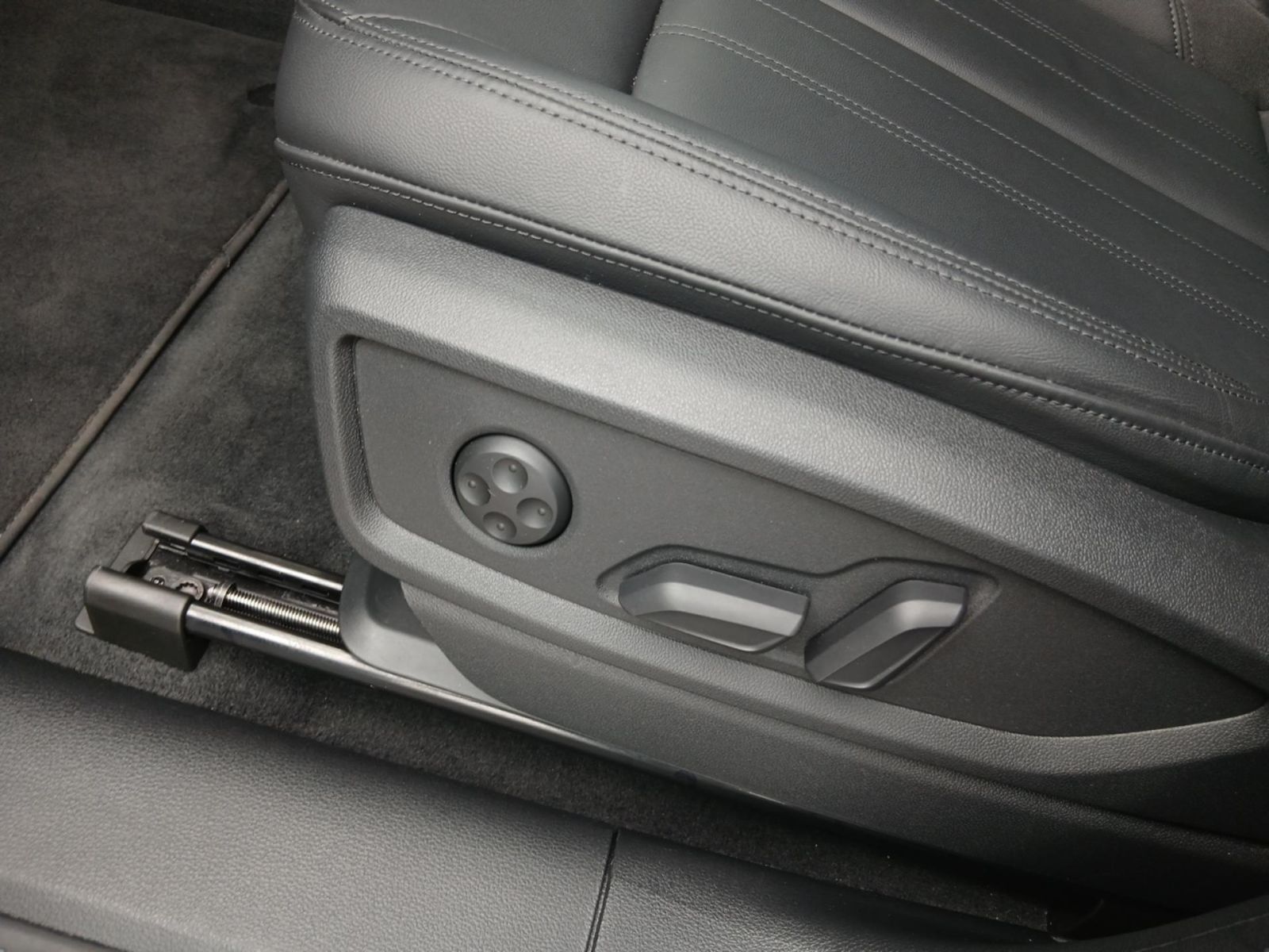 Audi Q5 - Bild 13