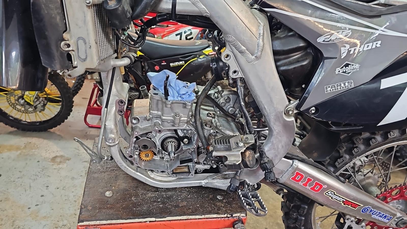 Honda  2015 — interior