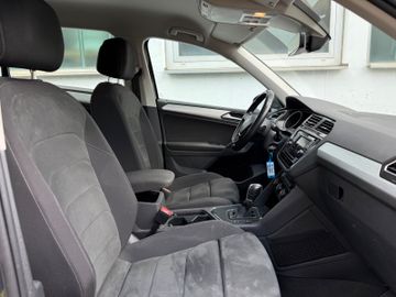 Volkswagen Tiguan - 10