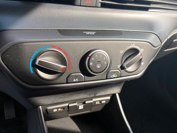 Hyundai i20 - 12