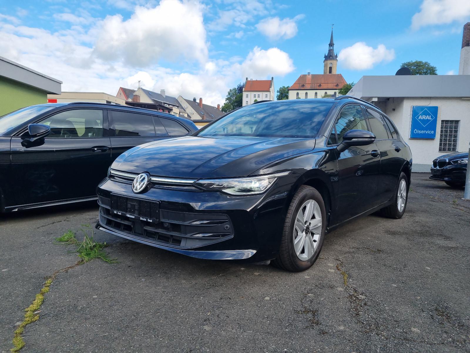 Volkswagen Golf VIII Variant 2.0 TDI 85 kW IQ.Light ACC Nav