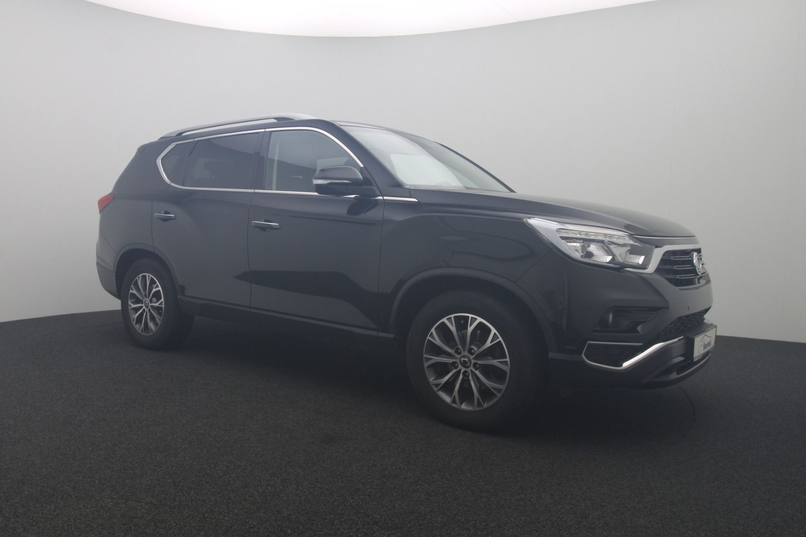 Fahrzeugabbildung Ssangyong REXTON 2.2 4WD AT QUARTZ+Comfort-Paket AHK 3.5T