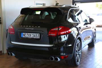 Porsche Cayenne - 3