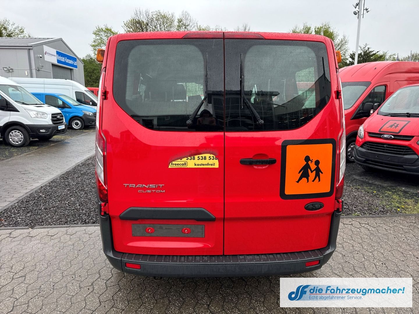 Fahrzeugabbildung Ford Transit Custom Kombi 300 L1 2.2 TDCi *8320 *EXPO