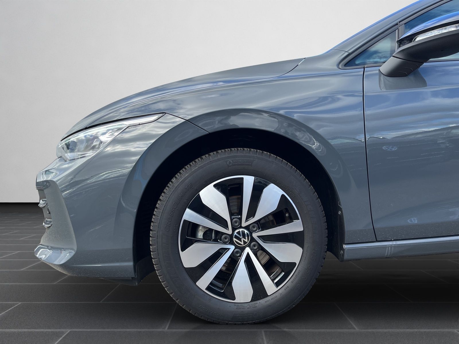 Volkswagen Golf - Bild 9