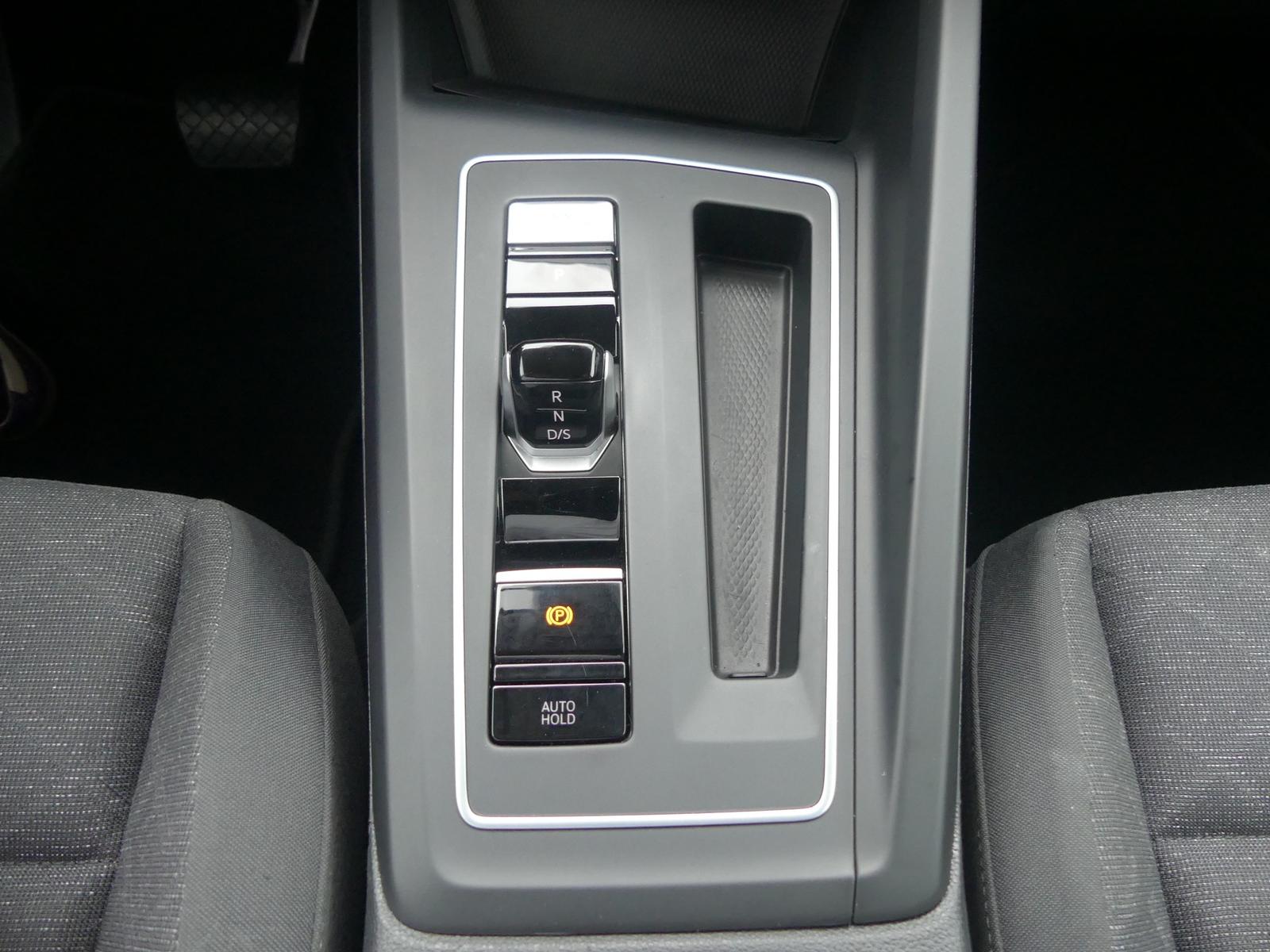 Volkswagen Golf VIII Variant Life eTSI LED Navi ACC AHK PDC, миниатюра 15