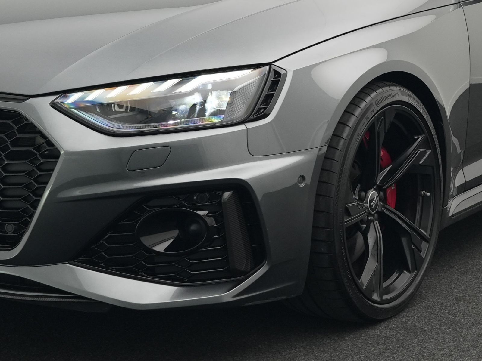 Audi RS4 - Bild 21