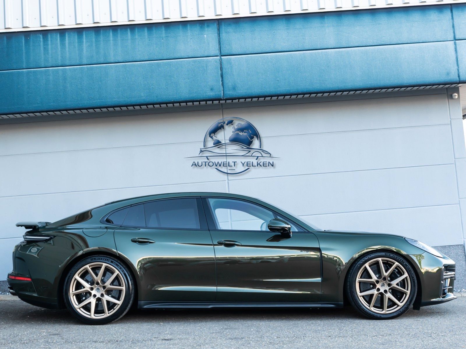 Porsche Panamera Turbo E-Hybrid Active Ride/SportDesign imagem 3