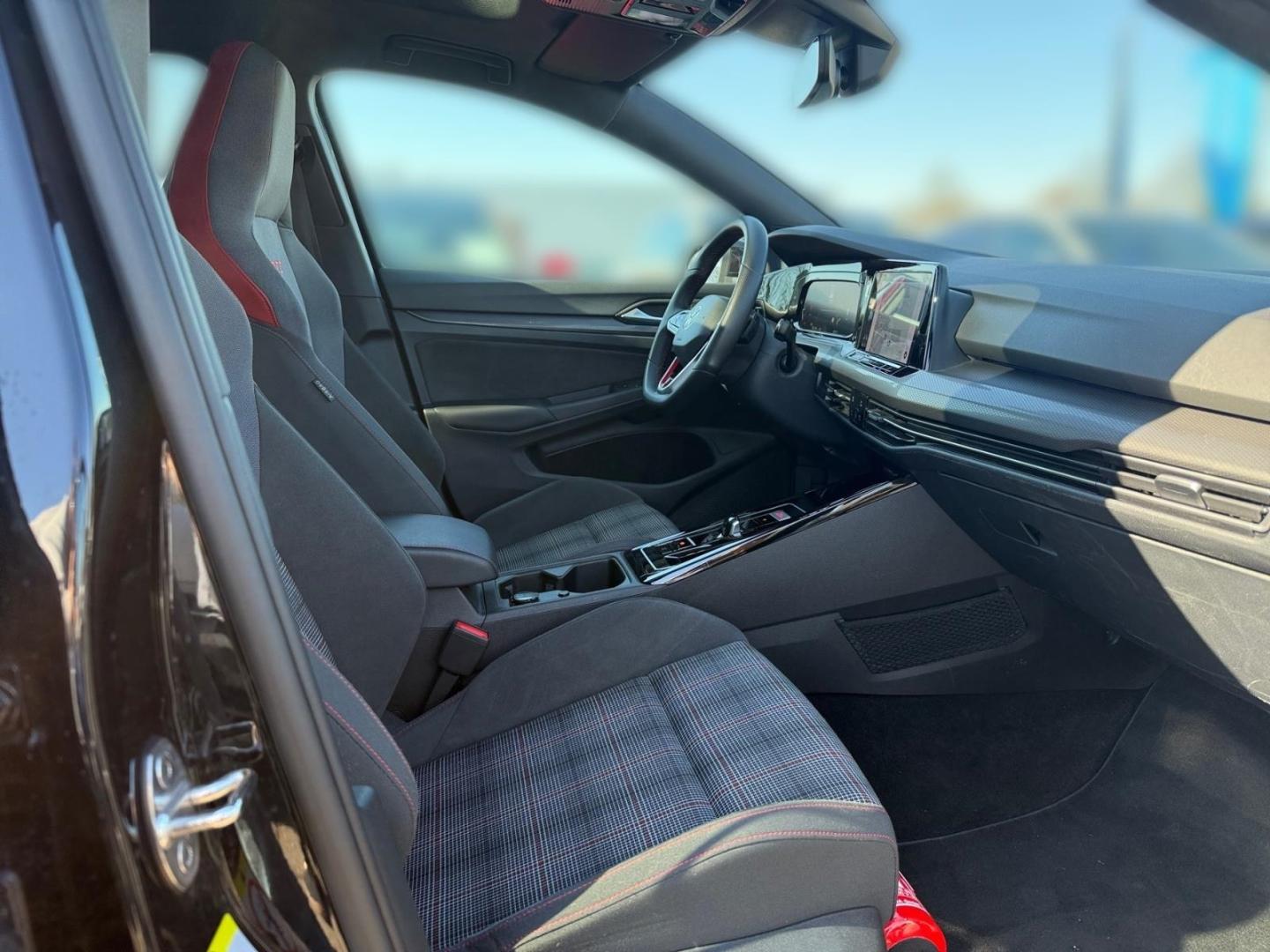 Volkswagen Golf GTI 8 VIII 2.0 TSI StandHZG AHK-klappbar Na, миниатюра 22