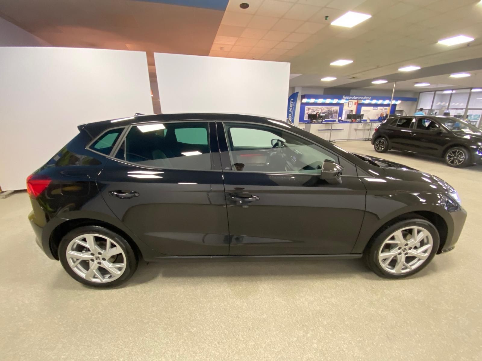Fahrzeugabbildung SEAT Ibiza 1.0 TSI FR APP+KLIMA+ACC+RFK+5J GARANTIE++
