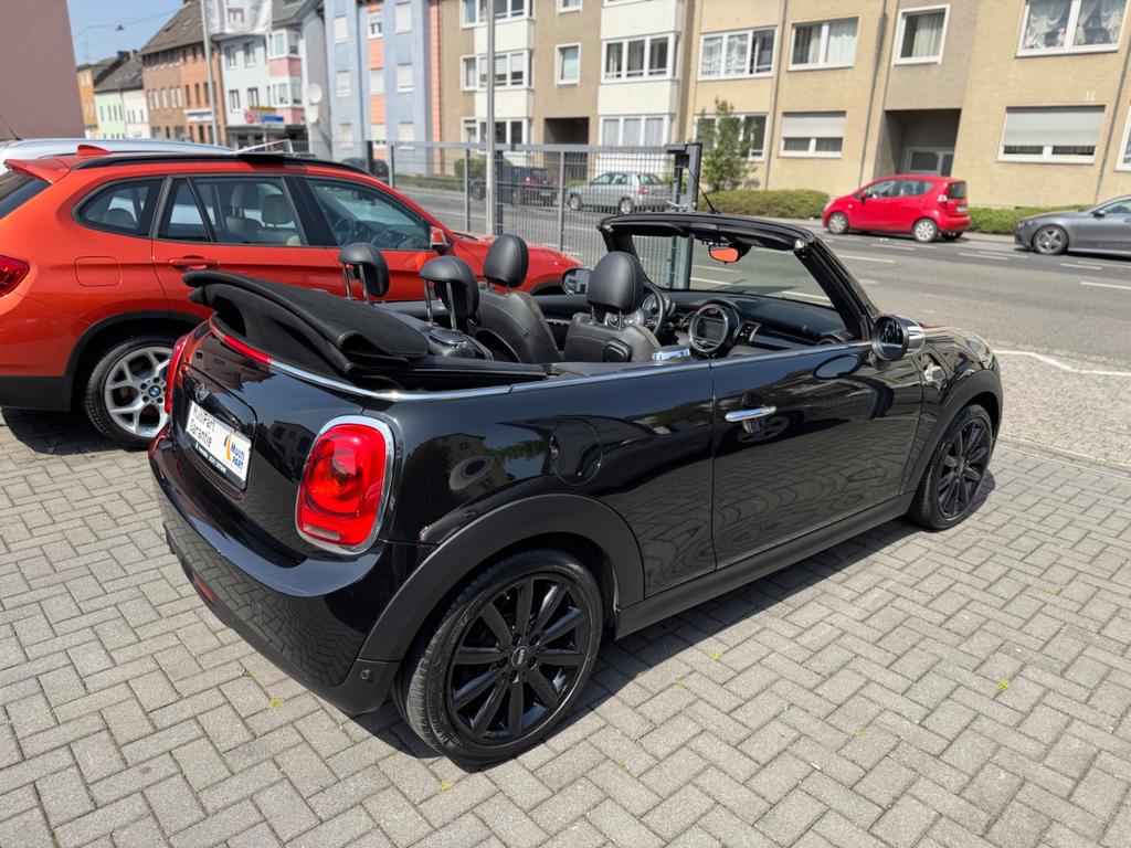 MINI Cooper Cabrio