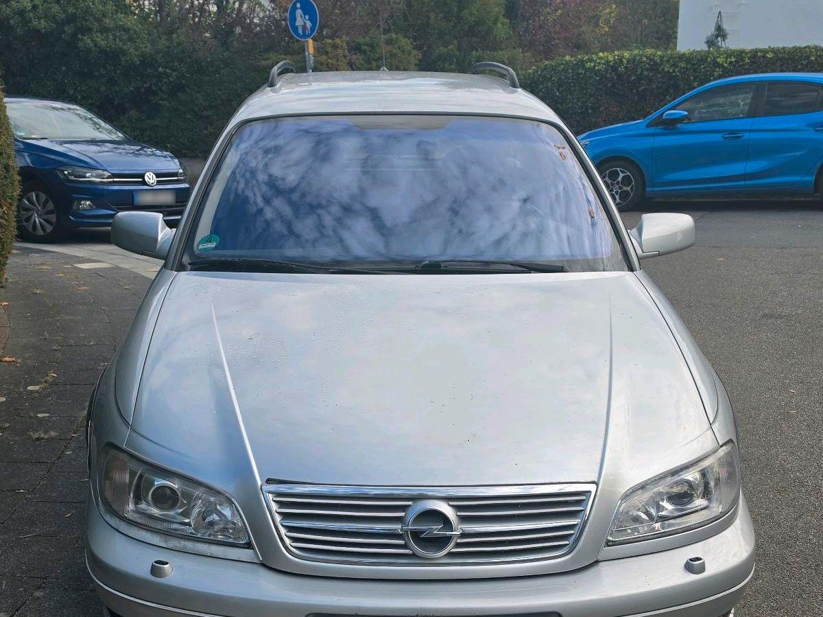 Opel Omega
