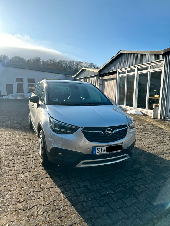 Image of Opel Crossland (X)