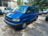 Volkswagen T4 Caravelle 2.5 - VW T4 Gebrauchtwagen in Hamburg