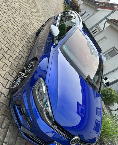 Volkswagen Golf 2.0 TSI DSG 4MOTION R Variant R