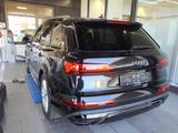 Audi Q7 S line 55 TFSI AHK, Pano, HUD, Assist, Matrix - Audi Q7