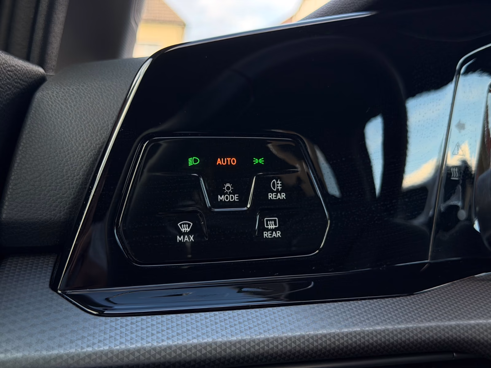 Volkswagen Golf VIII Lim. Active, миниатюра 12