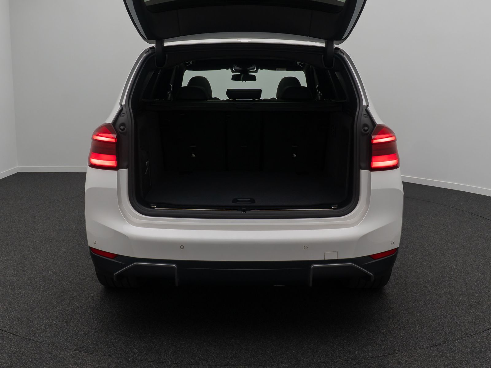 Fahrzeugabbildung BMW iX3 IMPRESSIVE ACC 360° Panorama HUD DAB 20Zoll