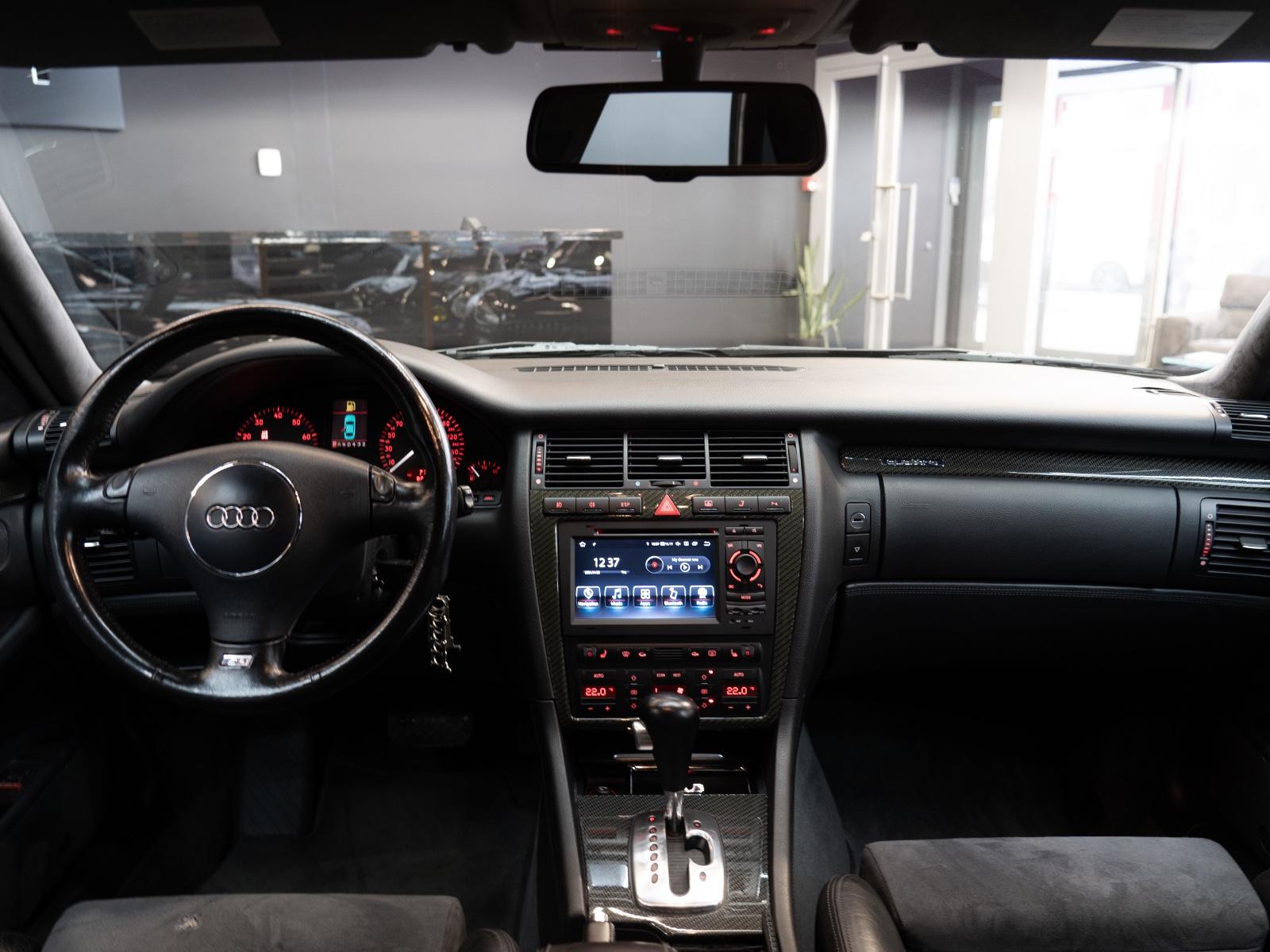 Audi S8 4.2 Quattro