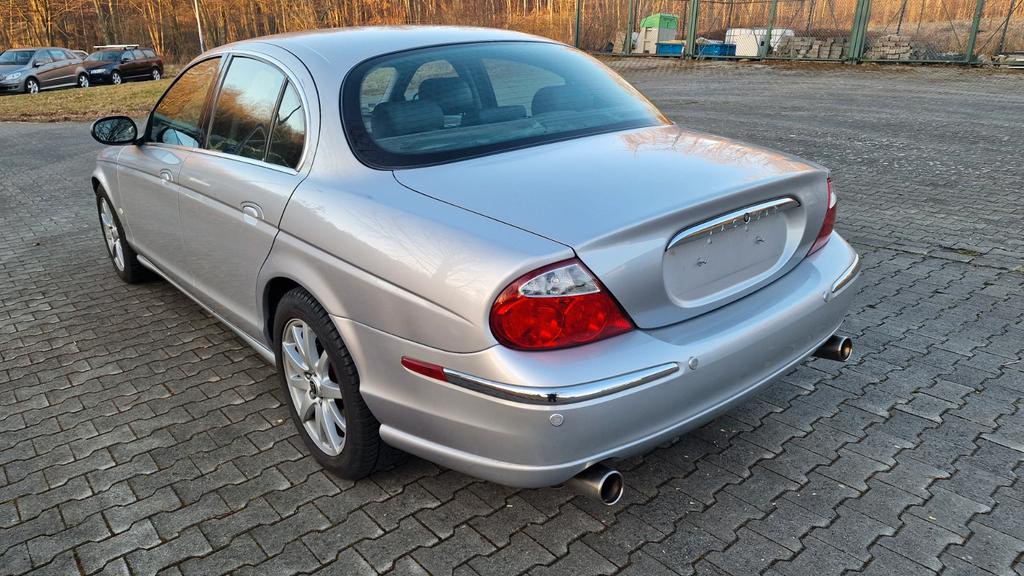 Jaguar S-Type