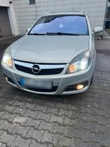 Opel Vectra Caravan-Two und Zwei-Benzin-Kombi - Opel Vectra: B Caravan