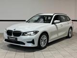 BMW 320d Touring Advantage Aut Navi*Leder*LED*1.Hand - BMW 320 Gebrauchtwagen in Erfurt