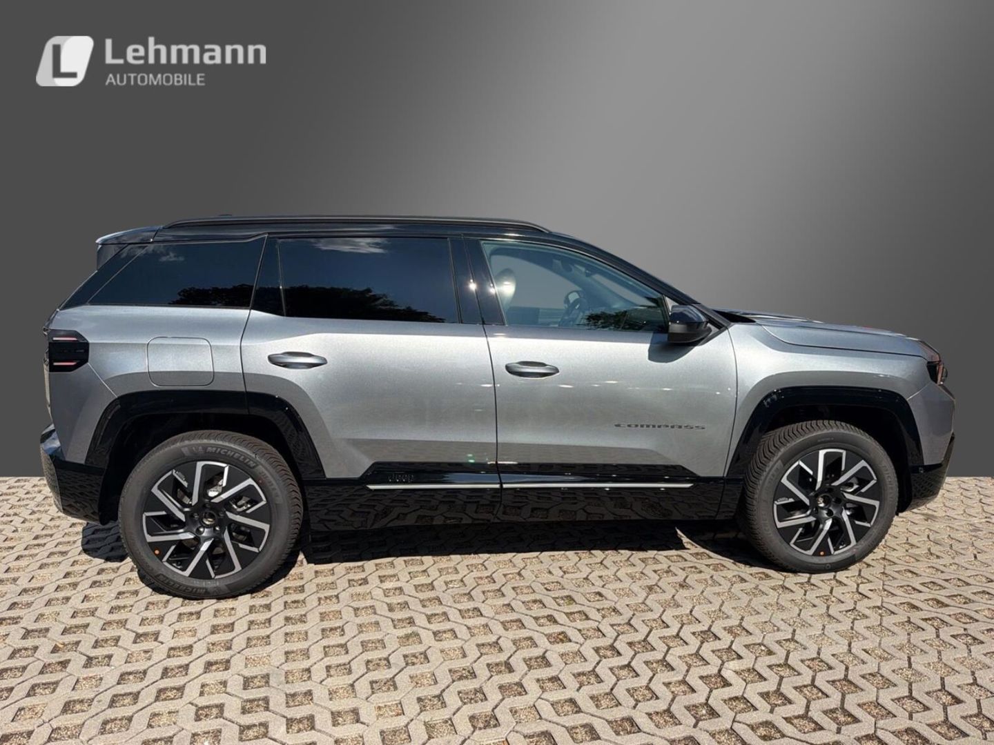Fahrzeugabbildung Jeep Compass NEW MY26-Summit Plug-In-Hybrid -Voll-Pan
