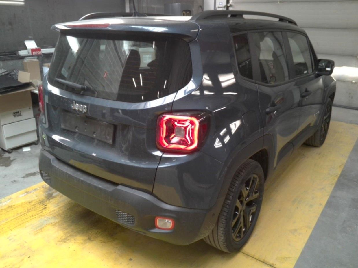 Jeep Renegade SUMMIT 15 MHEV T4 130 DCT7 LEDER*PANO imagem 2