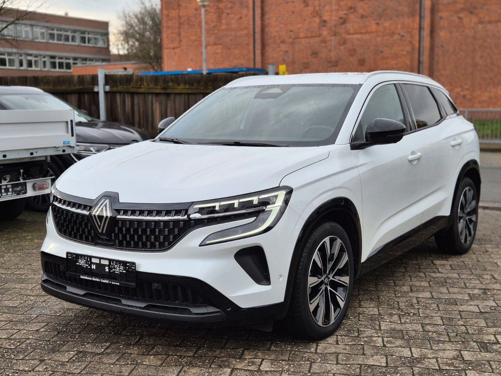 Renault Austral Techno E-Tech 200 SHZ, 360°, ACC