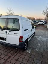 Peugeot Partner 1.6 hdi Zahnriemen/ TÜV Neu - gebrauchte Peugeot Partner aus dem Jahr 2008