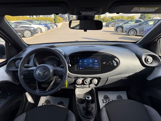 Toyota Aygo X Business Edition