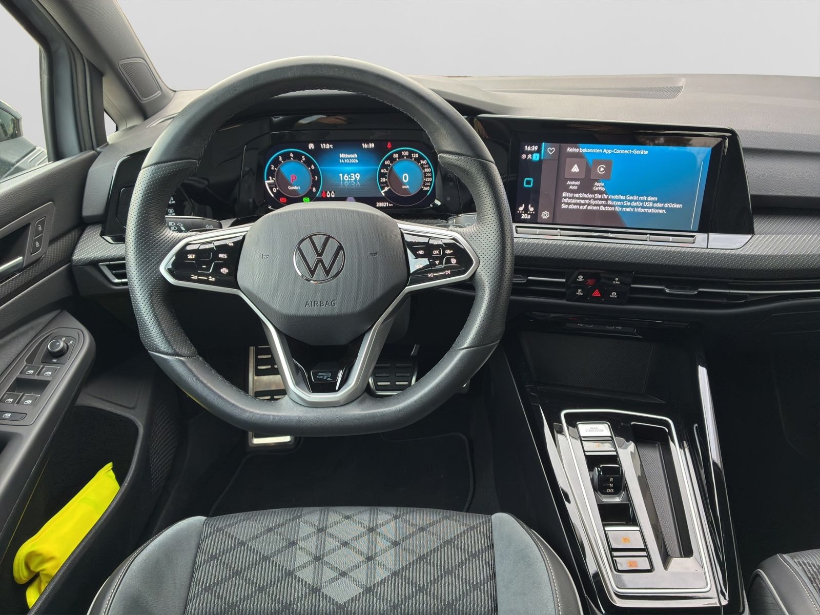Golf VIII 2.0 TSI DSG R-LINE *BLACK*LED+*APP*