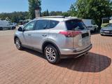 Toyota RAV4 2.5 Team D PDC SHZ KAMERA ACC FACEL. LED - Toyota RAV 4 mit Hybrid-Antrieb: Allradantrieb