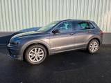 Volkswagen Tiguan Highline/Navi/LED/Paket Plus/ErgoActive - Volkswagen Tiguan: Plus