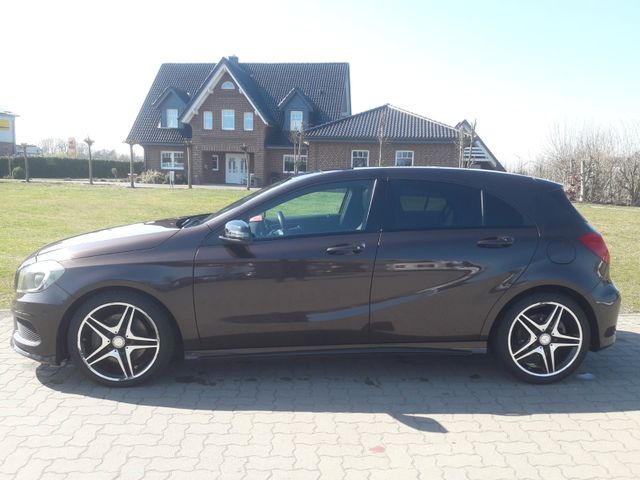 MERCEDES-BENZ A 220 CDI BlueEfficiency +AMG+Kamera+Panodach+++