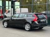 Volvo V60 D4 Momentum 2.HA/S-HEFT/NAVI/KLIMA/16LM/AHK - Volvo V60 mit Diesel-Antrieb: 1.6