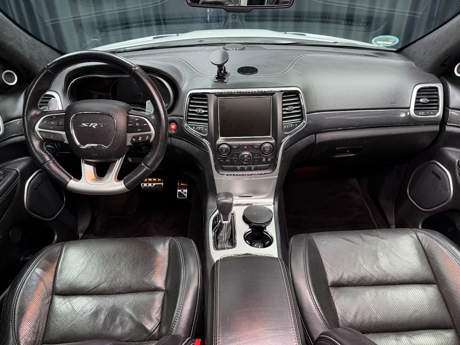 Fahrzeugabbildung Jeep Grand Cherokee 6.4 V8 HEMI SRT|H&K|D-FZG|
