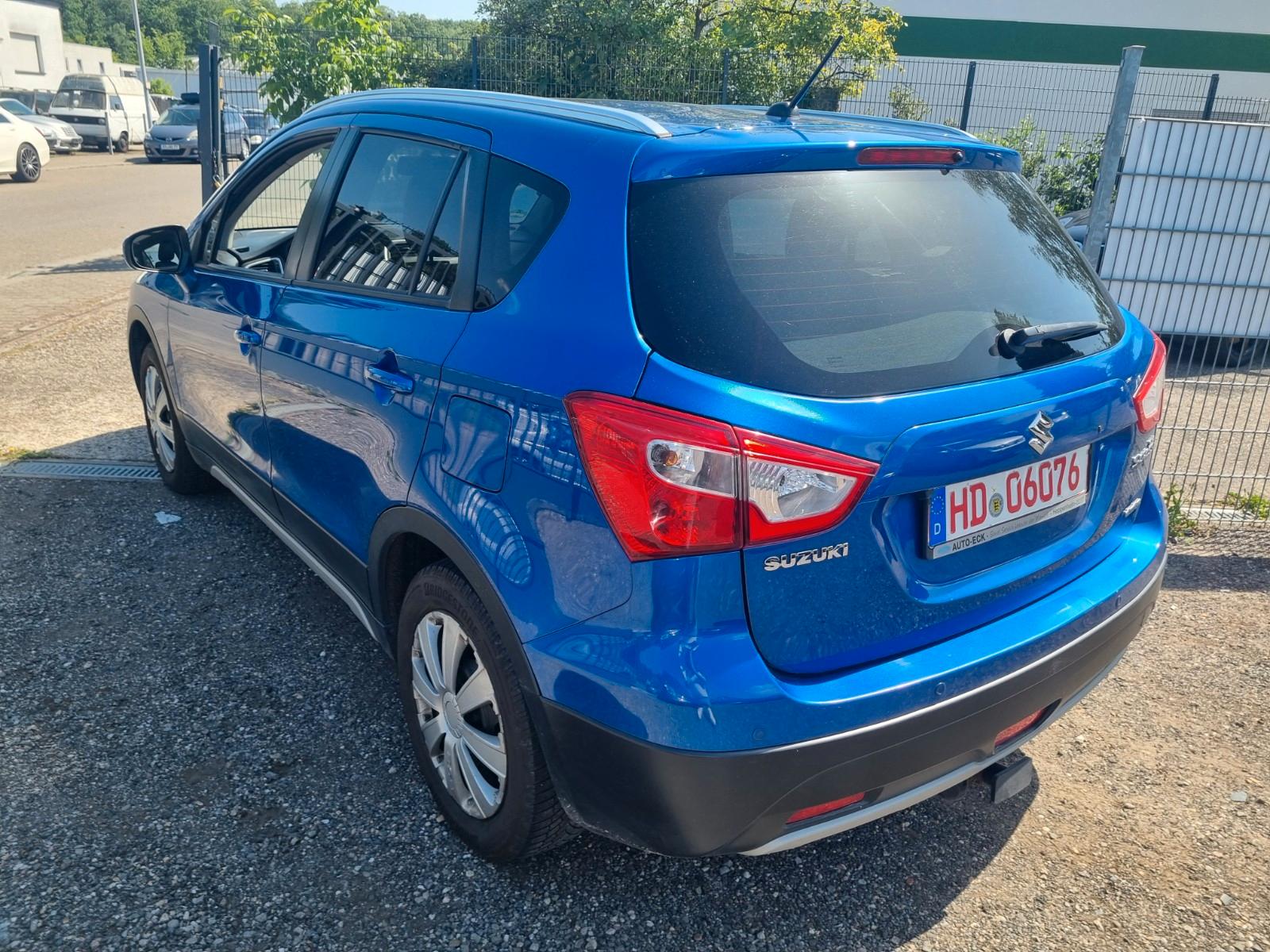 Suzuki (SX4) S-Cross Comfort+ 4x4 Navi Leder Panorama