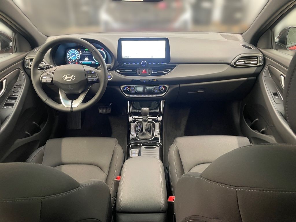 Fahrzeugabbildung Hyundai i30 FL 5-Türer (MY25) 1.5 T-GDI (140 PS) 48V 7-D