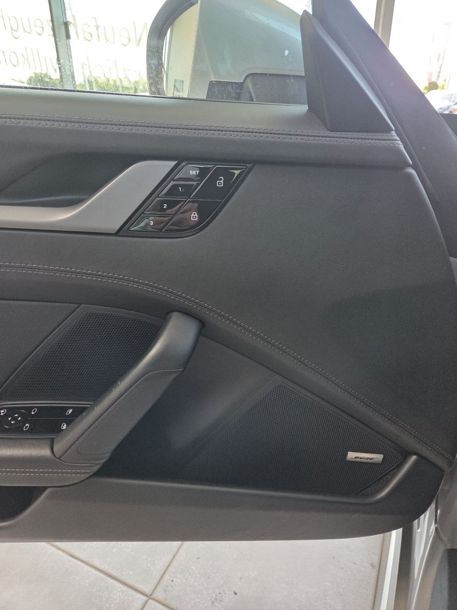 Fahrzeugabbildung Porsche 911 Carrera 4S Sport Design VollAusst.