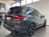 BMW X7 40xd M Sport*Night-Vison*Soft-Close*Pano*7-Si - graue BMW X7