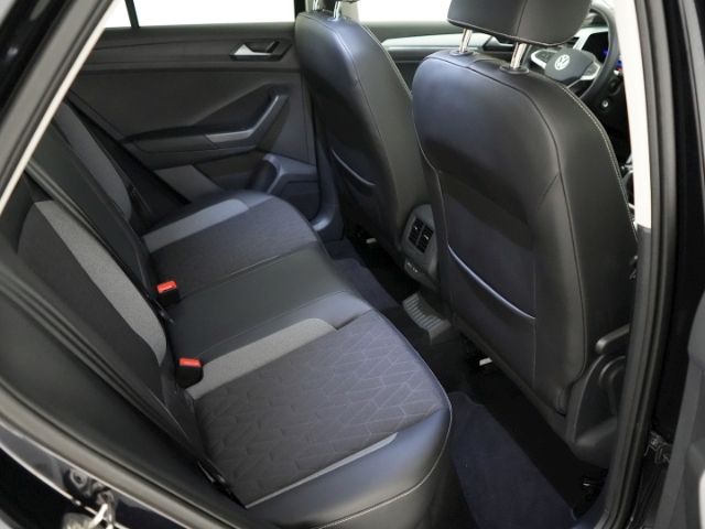 T-Roc GOAL TSI DSG+AHK+SITZ-/LENKRADHEIZUNG+PARK