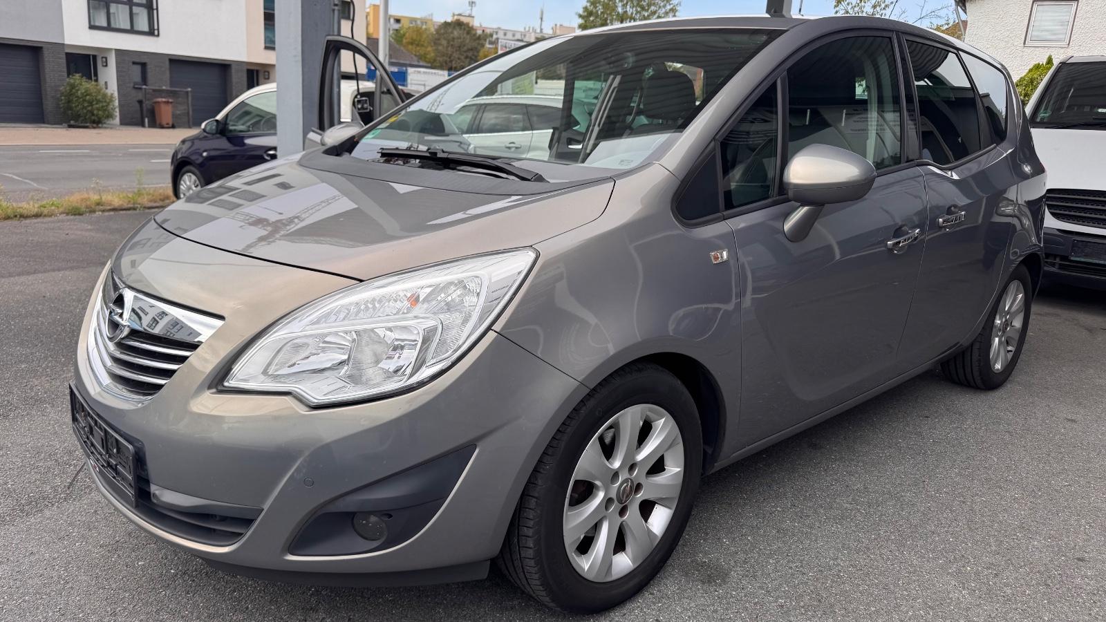 Opel Meriva B Innovation 1.Hand 8* Bereift