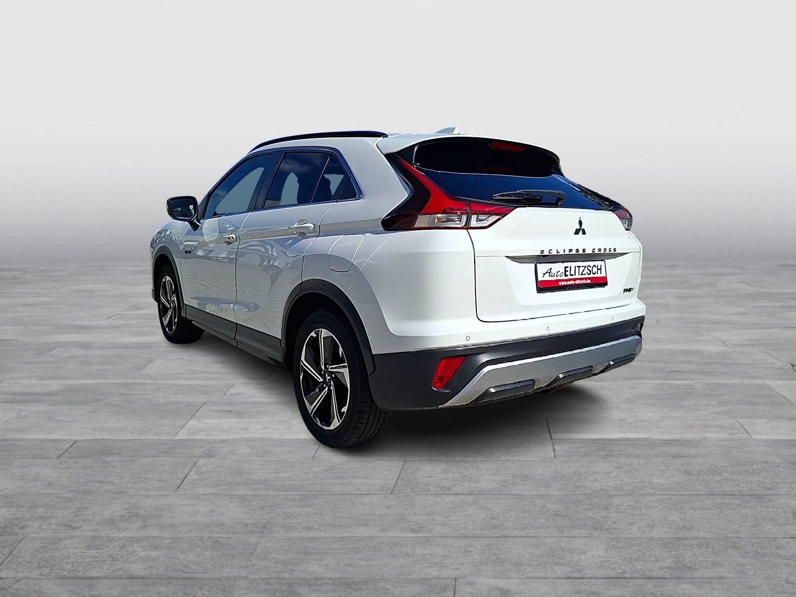 Mitsubishi Eclipse Cross 2.4 MIVED 4WD PHEV LED Navi RFK ST imagem 3